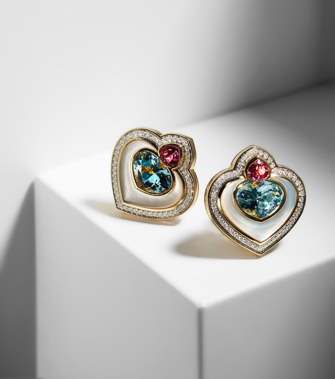 Orecchini Popillia in oro 18kt con pietre preziose | Marina B