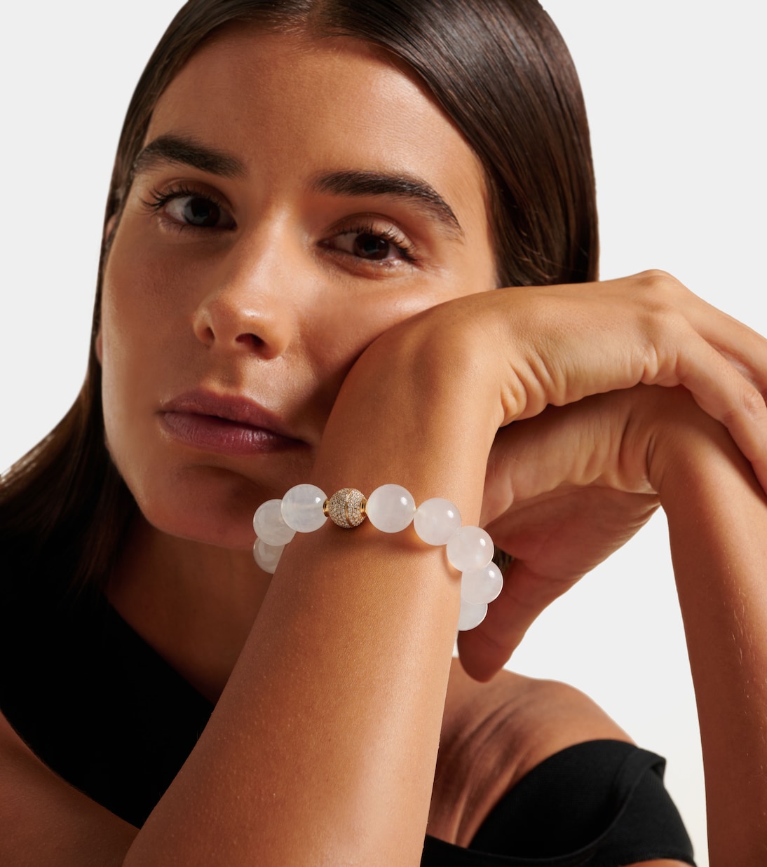 Bracciale in oro 18kt Octavia Elizabeth Riviera con perline, pietra di luna e diamanti per giovani trendy