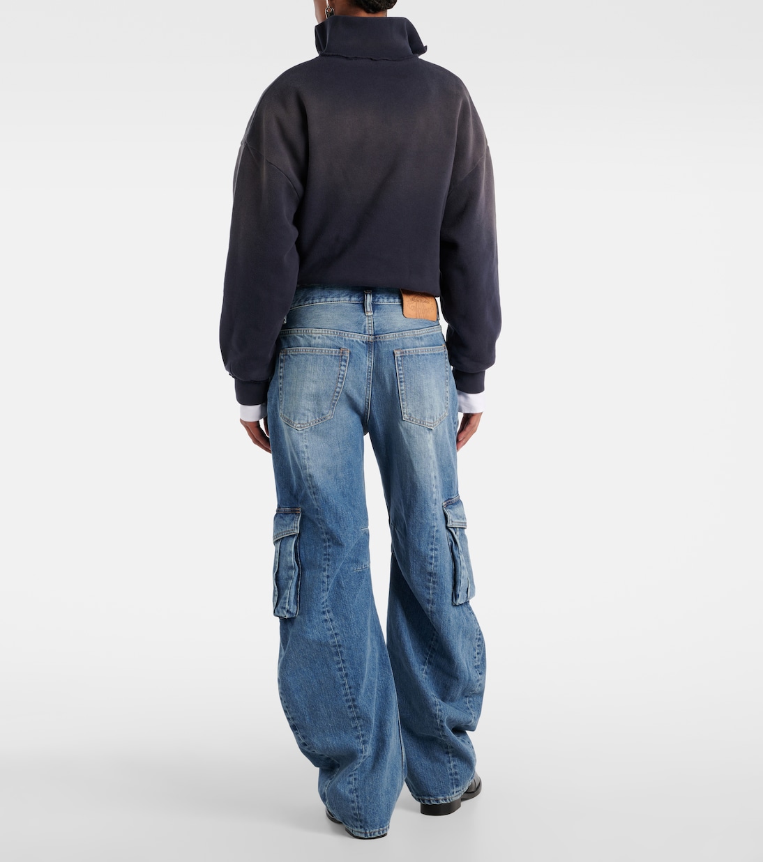 جينز كارغو بأرجل واسعة وخصر منخفض | Acne Studios