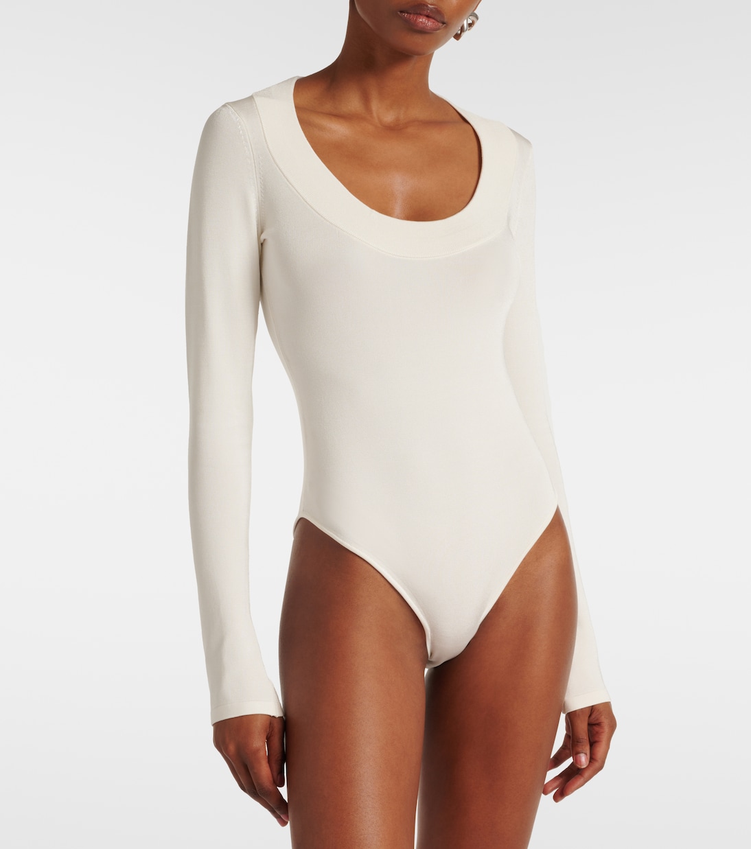 Body | Galvan