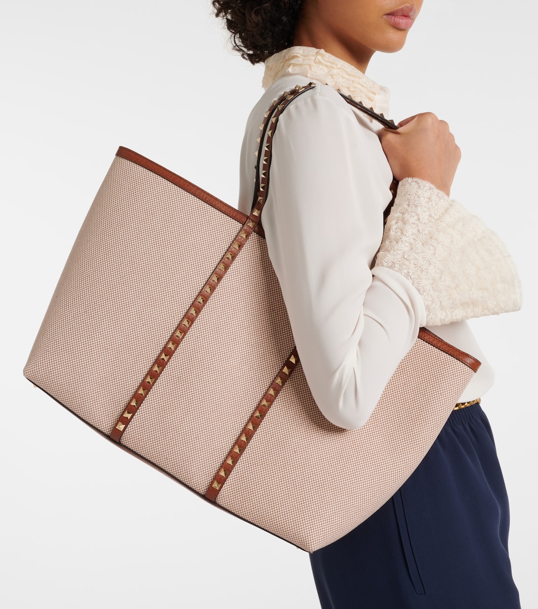 Rockstud Large canvas tote bag | Valentino Garavani