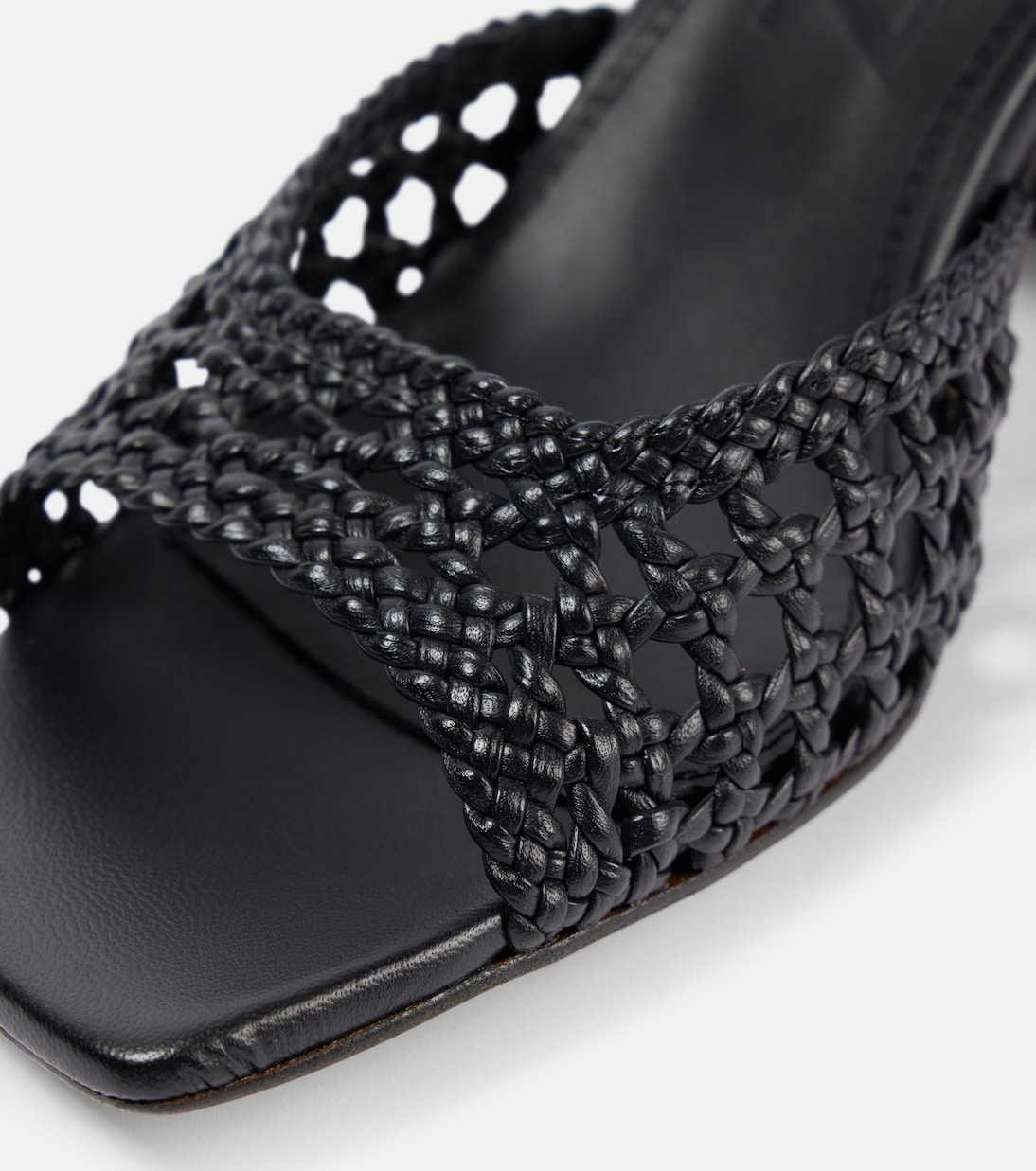 Scarpe estive Capri in pelle intrecciata di SOULIERS MARTINEZ per uno stile giovane e fresco