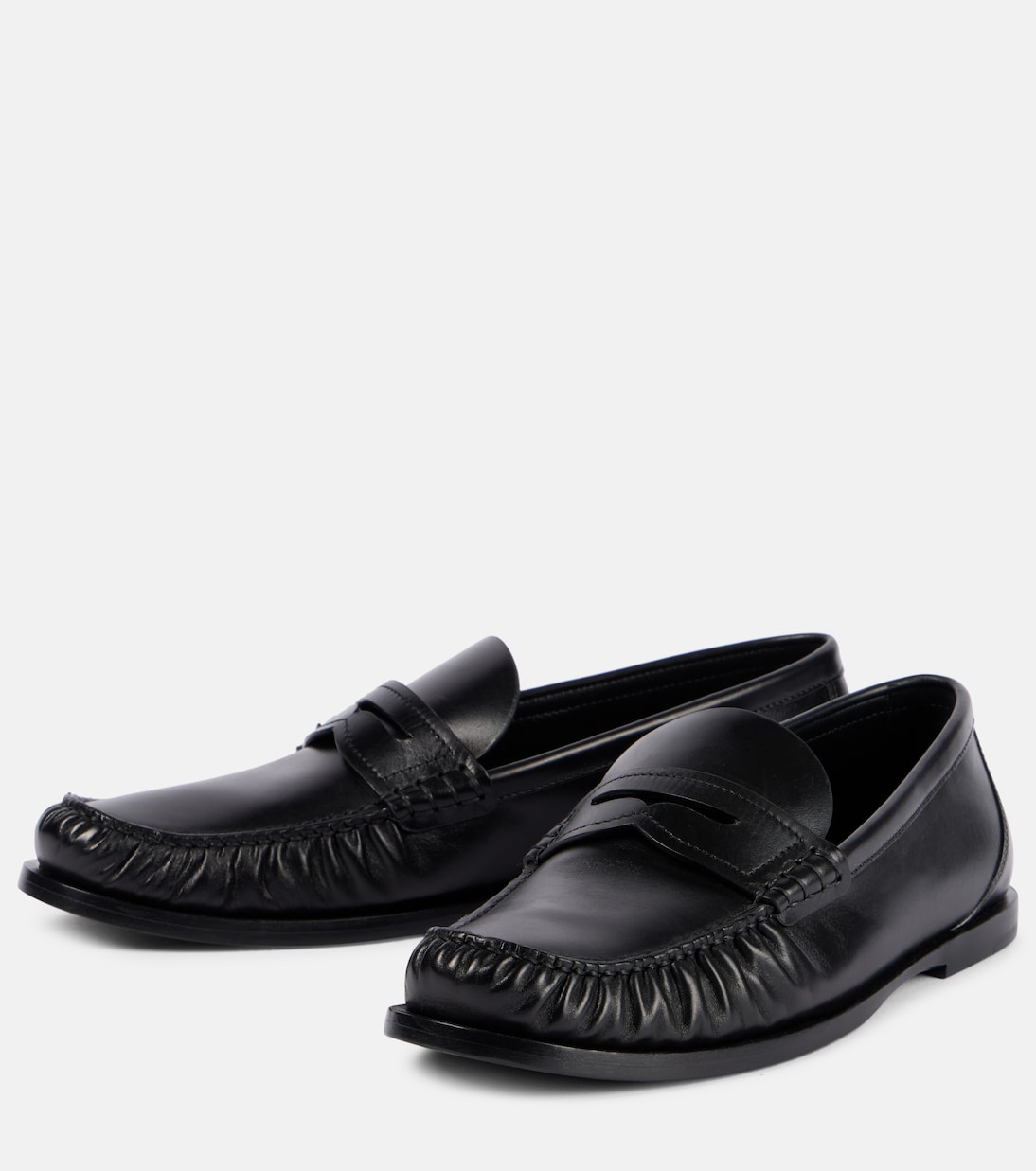 Scarpe in pelle Saint Laurent stile penny loafer per giovani alla moda