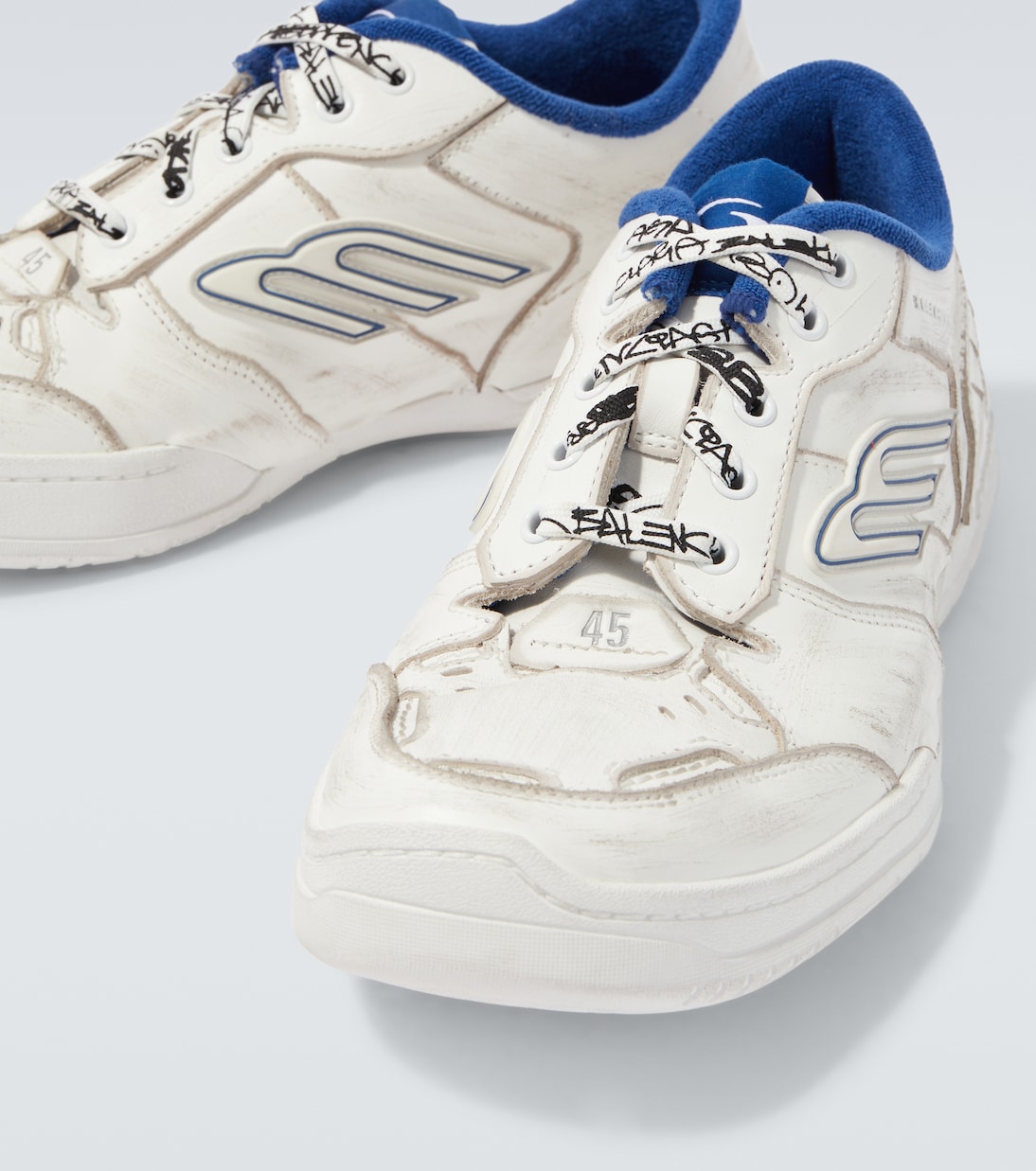 Zapatillas Hamptons de piel con efecto desgastado | Balenciaga