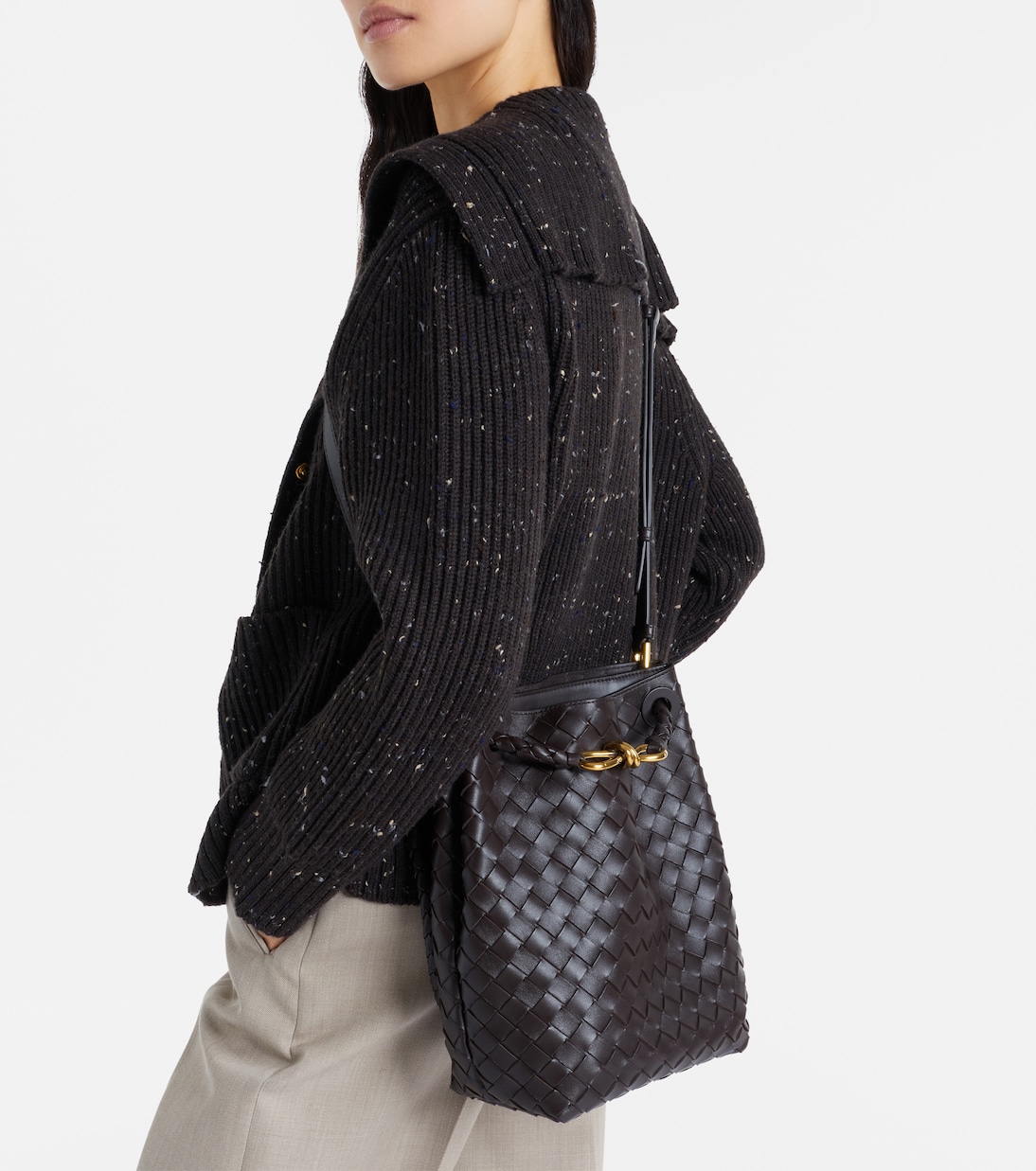 Andiamo Knot S号皮革水桶包 | Bottega Veneta