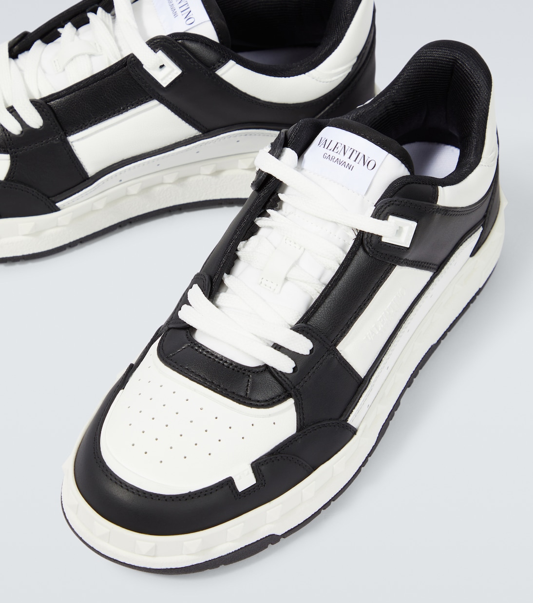 Sneakers Freedots aus Leder | Valentino Garavani