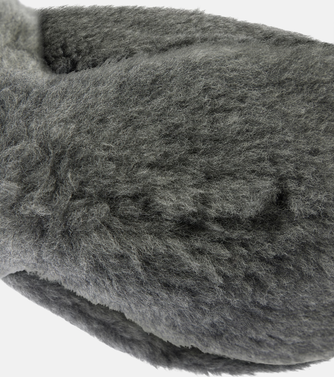 Fascia in Pelliccia Teddy MAX MARA per Giovani Stilisti