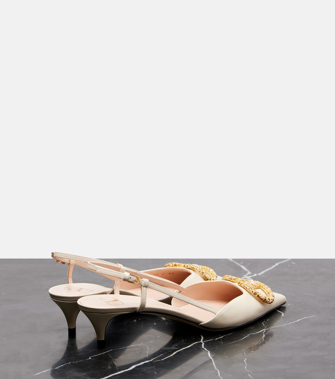 VLogo Signature 40 slingback pumps | Valentino Garavani