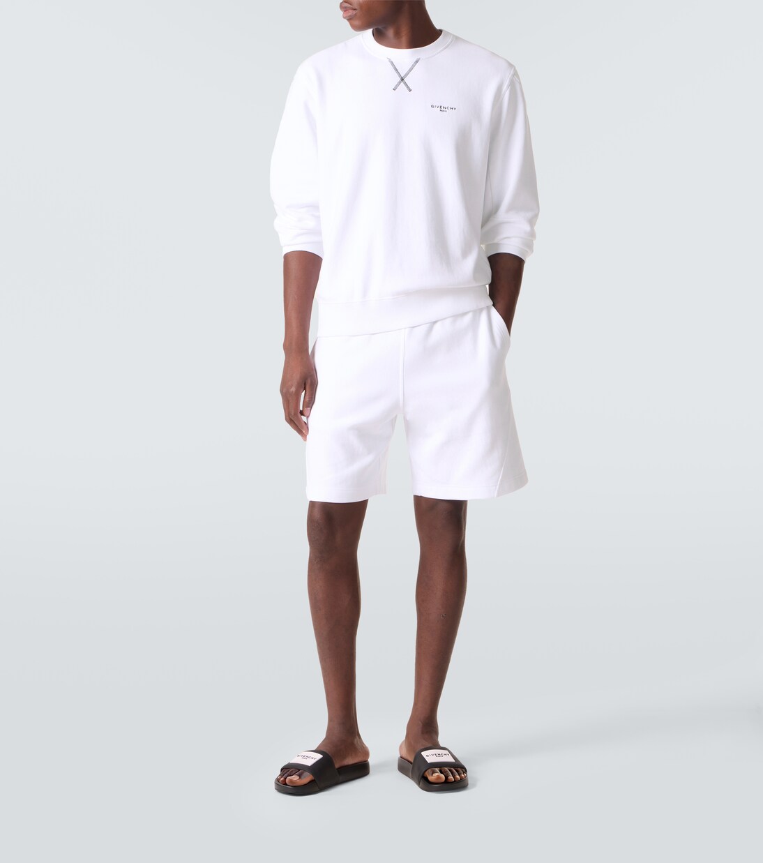 로고 슬라이드 | Givenchy