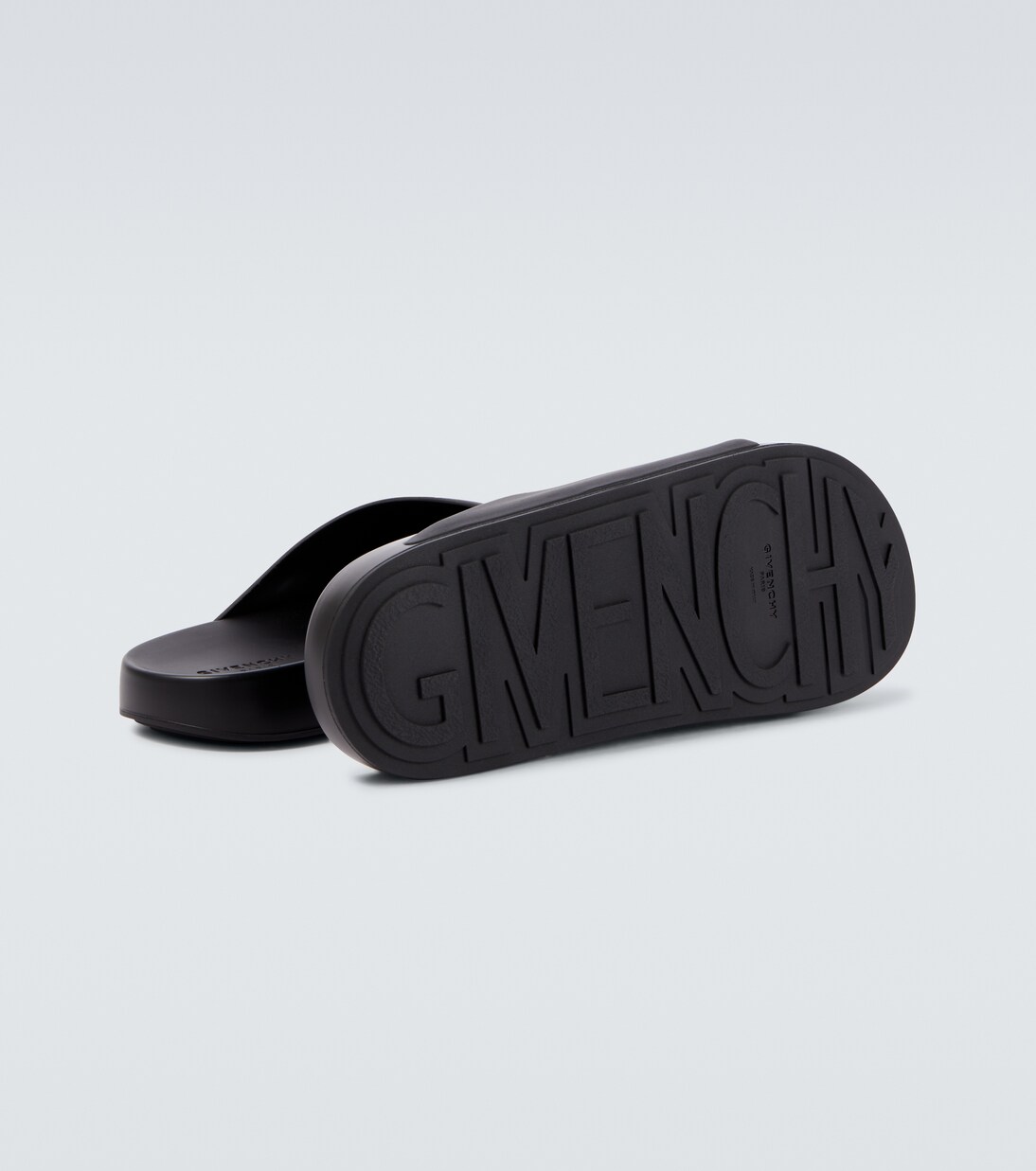 로고 슬라이드 | Givenchy