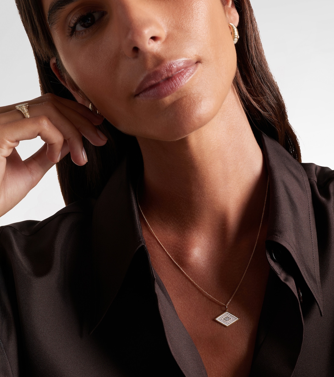 Groovy Eye 14kt yellow gold necklace with diamonds | Sydney Evan