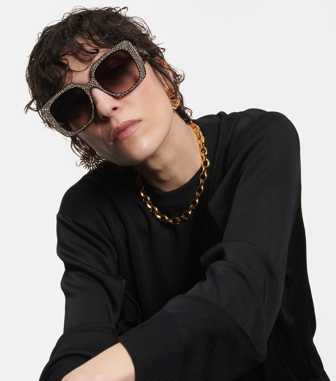 Occhiali da sole Celine con dettagli decorativi, design squadrato e stile giovanile