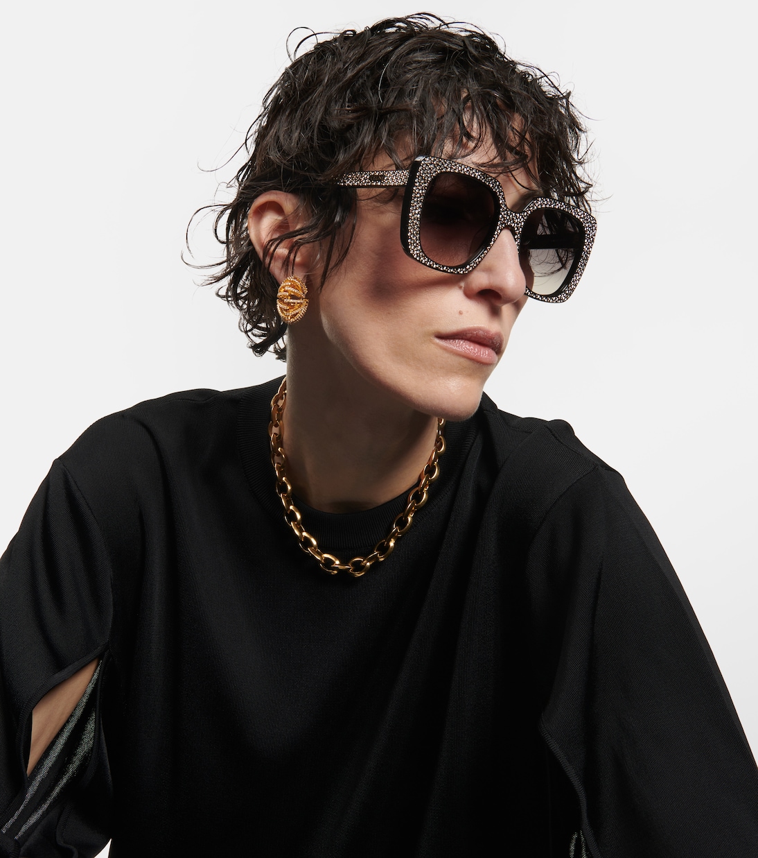 Occhiali da sole Celine con dettagli decorativi, design squadrato e stile giovanile