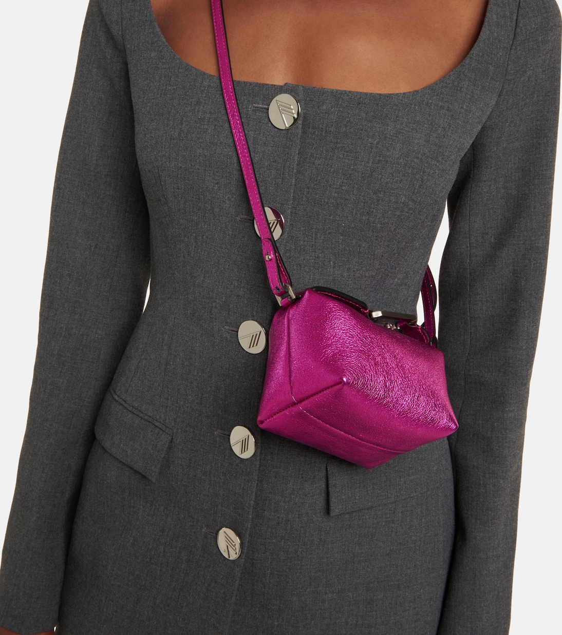 Clutch Moonbag de piel metalizada | Eéra
