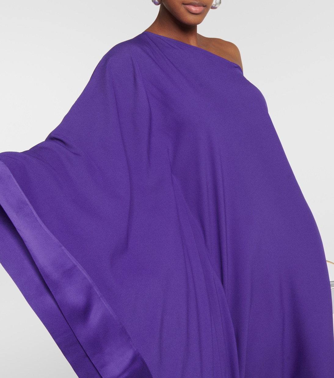 One-Shoulder-Robe Betsy aus Crêpe | Taller Marmo