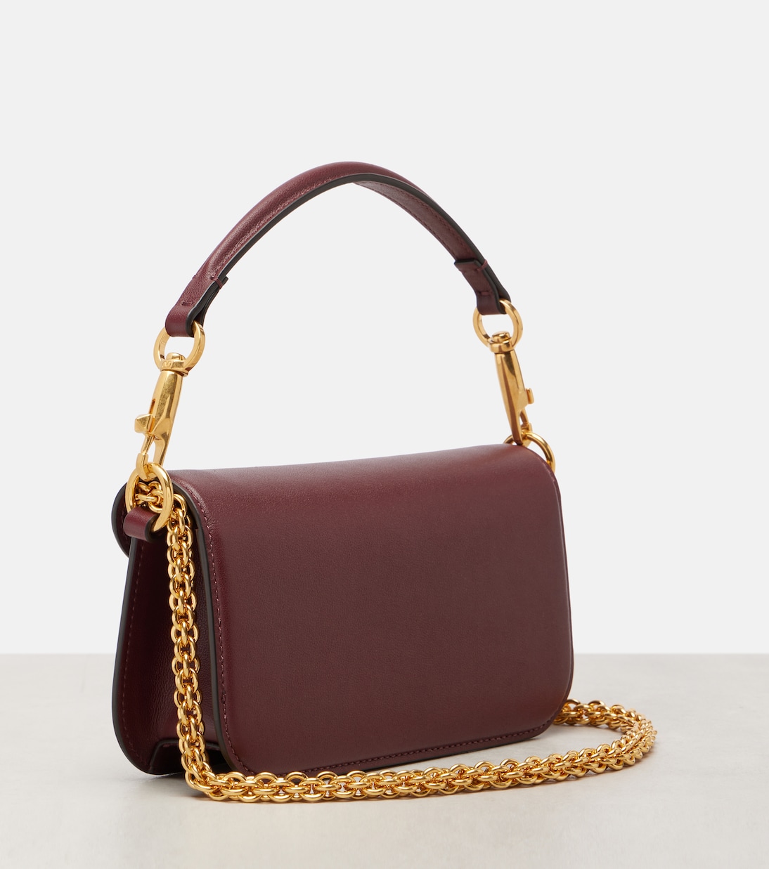 Borsa a spalla Locò Small in pelle | Valentino Garavani