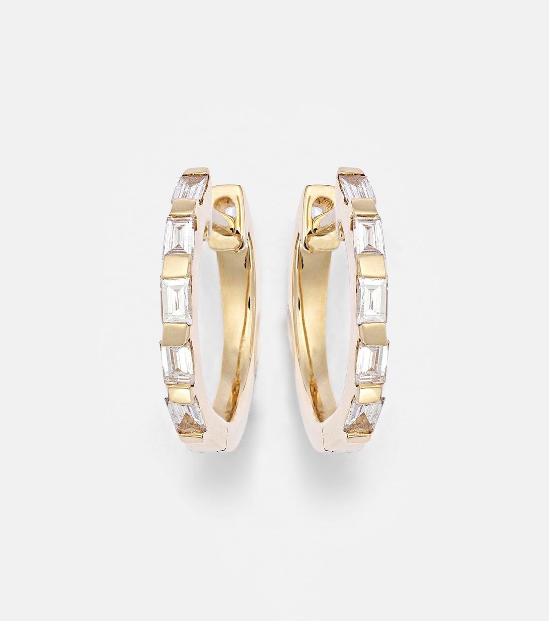 Orecchini a cerchio in oro giallo 18kt con diamanti - Eleganza giovane SHAY JEWELRY