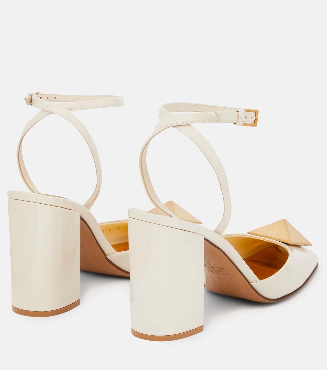 One Stud 90 patent leather pumps | Valentino Garavani