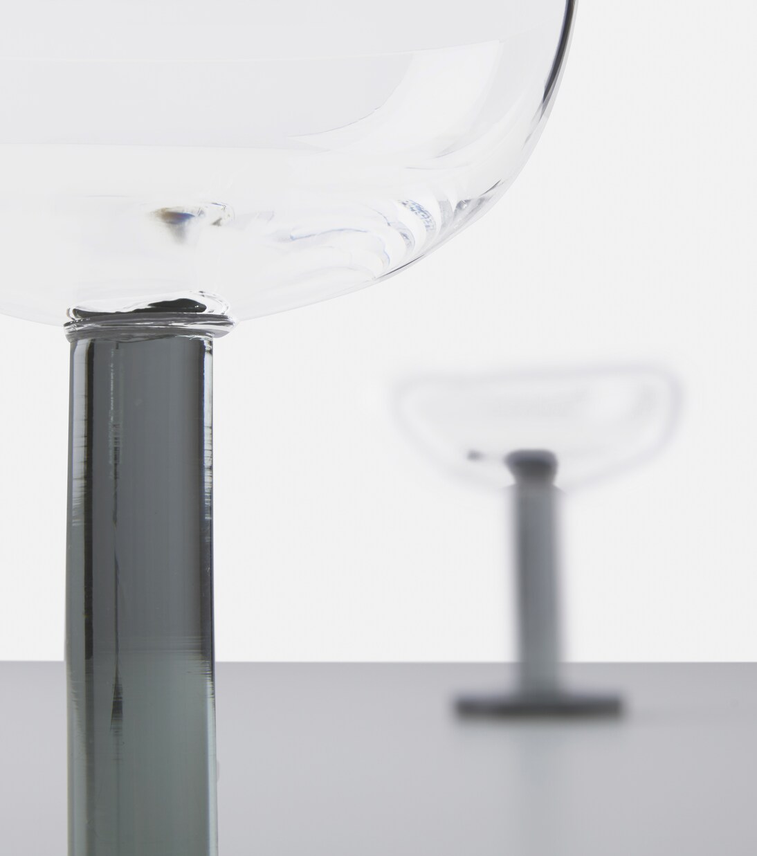Puck set of 2 coupe glasses | Tom Dixon