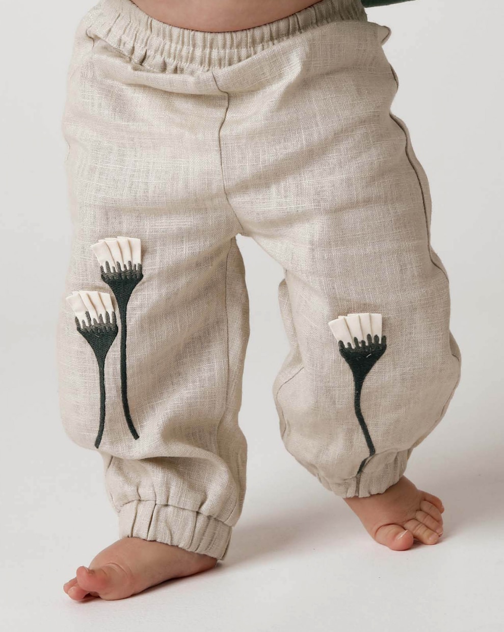 Baby Bestickte Hose Anje aus Leinen | Donsje