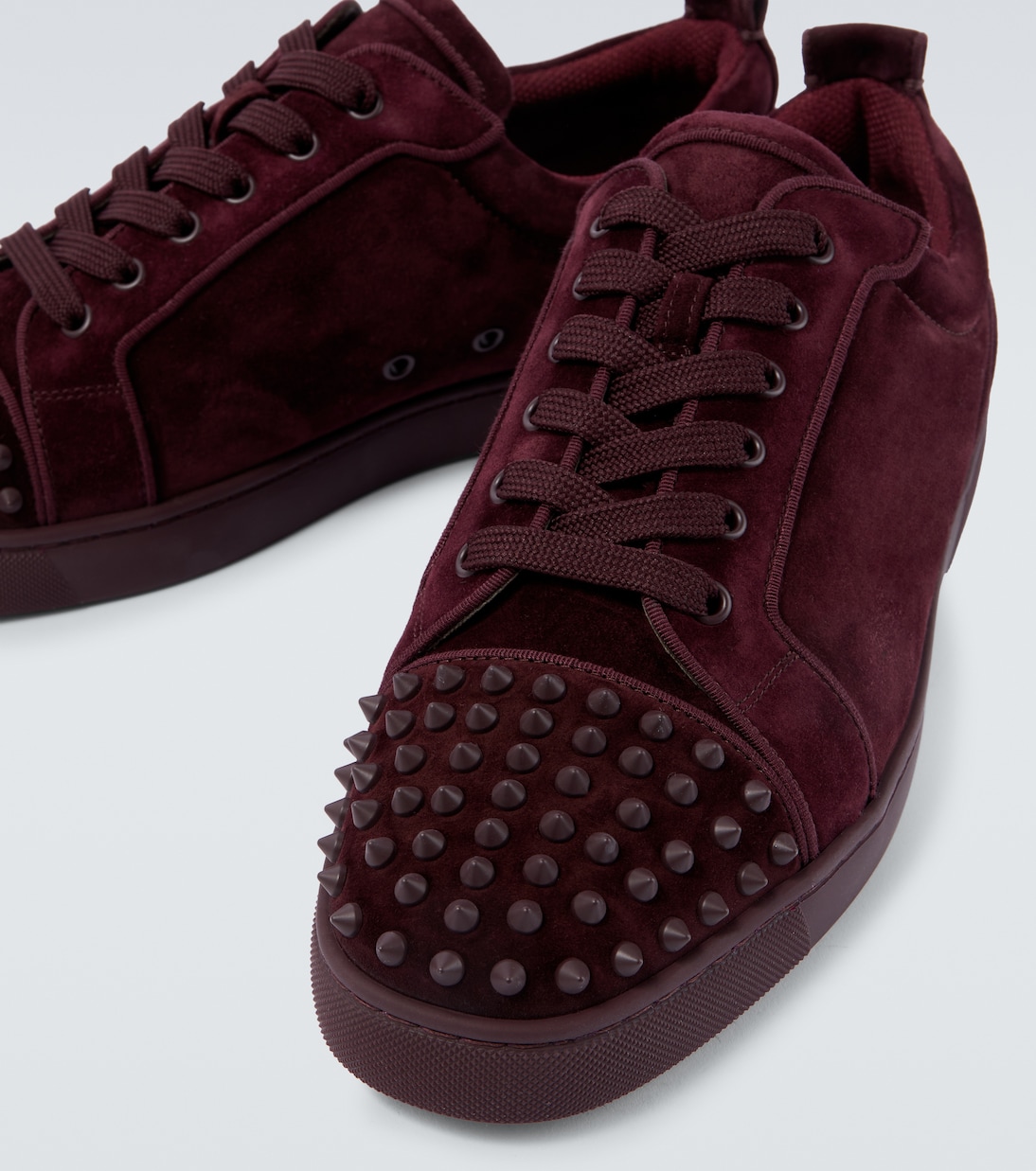 Sneakers Louis Junior Spikes aus Veloursleder | Christian Louboutin