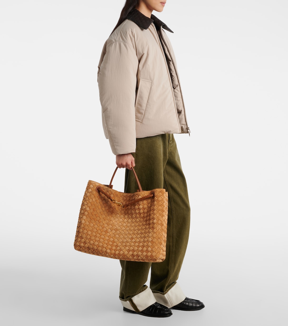 Andiamo 인트레치아토 라지 스웨이드 토트 백 | Bottega Veneta
