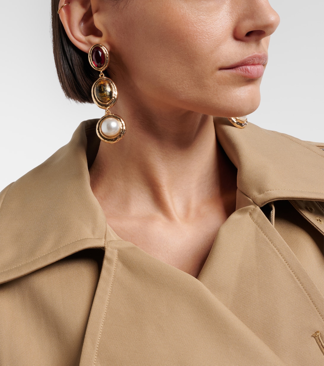 Pendientes adornados | Self-Portrait