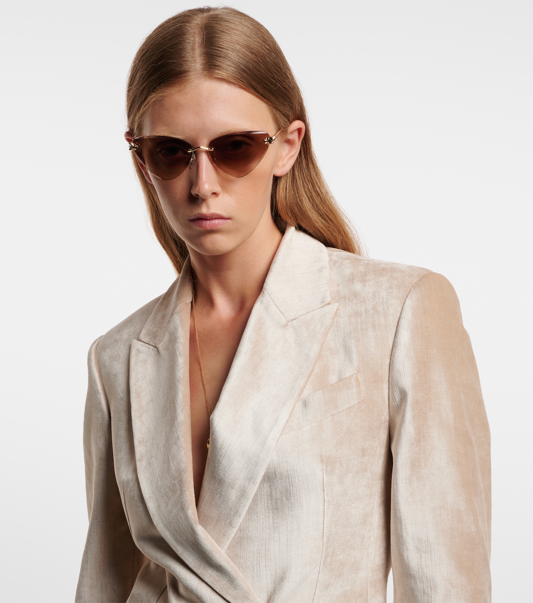 Occhiali da sole Panthère de Cartier: stile cat-eye per giovani trendsetter