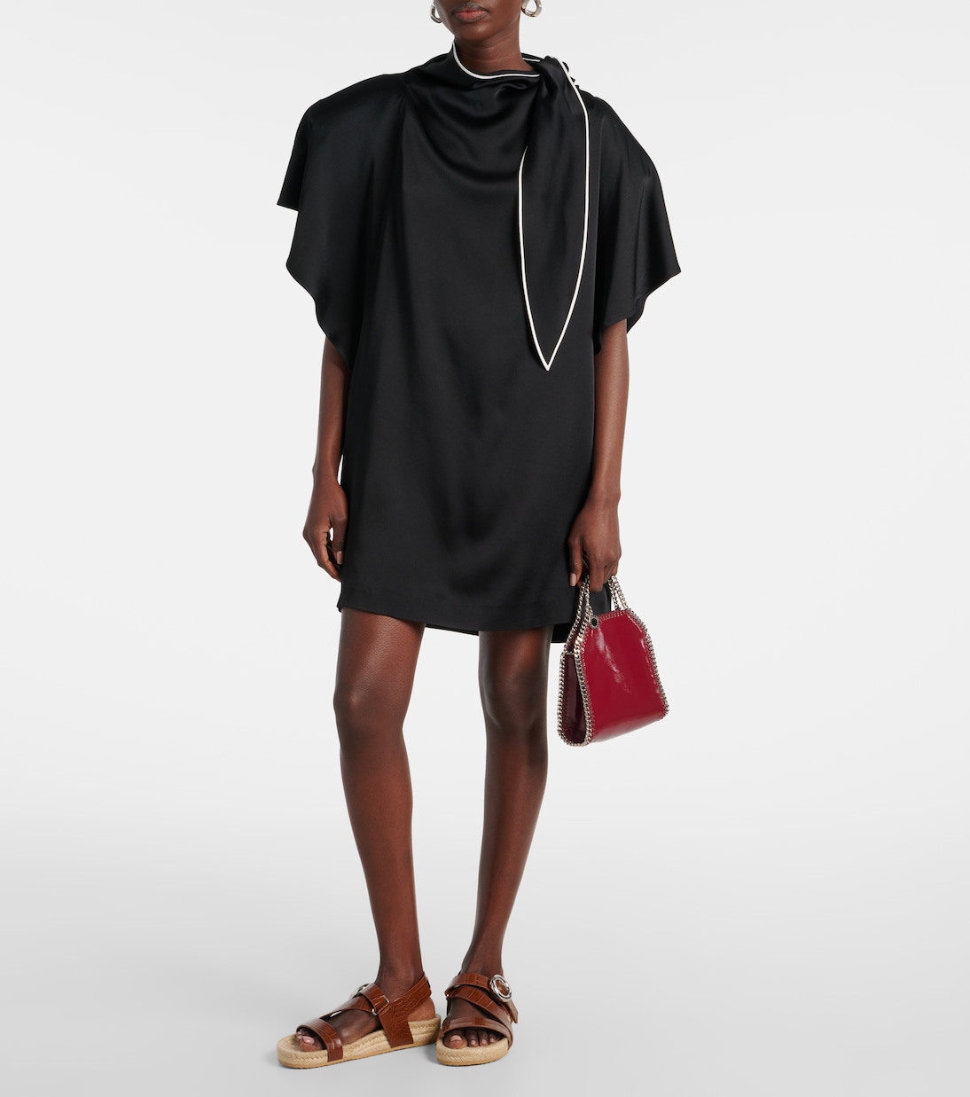 Sandali estivi eco-chic Gaia S-Wave di Stella McCartney con suola espadrilla in pelle vegana