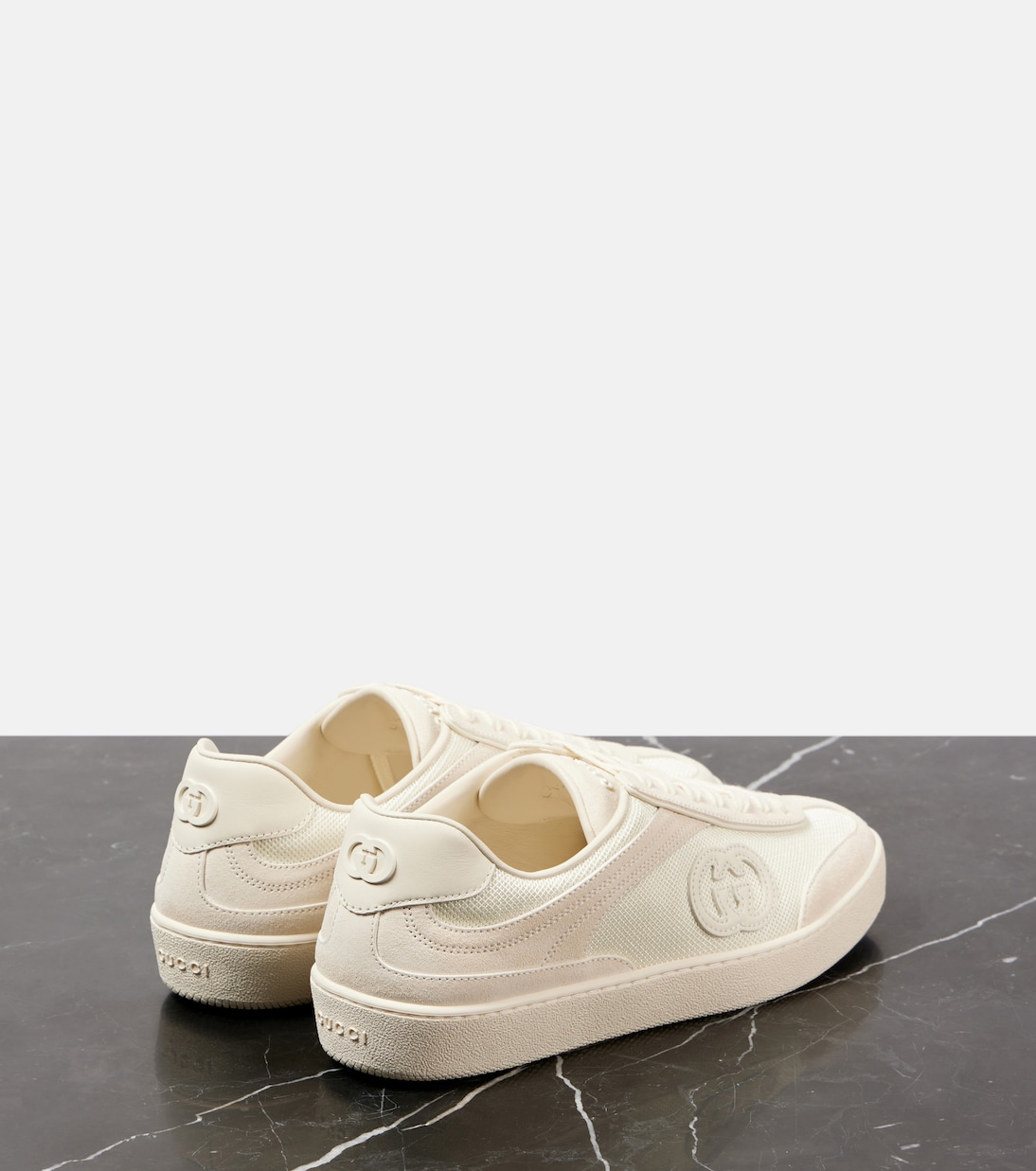 Sneakers G74 mit Veloursleder | Gucci