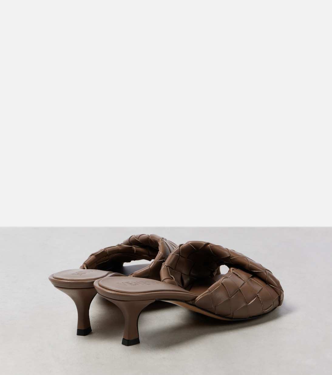Blink Intrecciato 50 leather mules | Bottega Veneta
