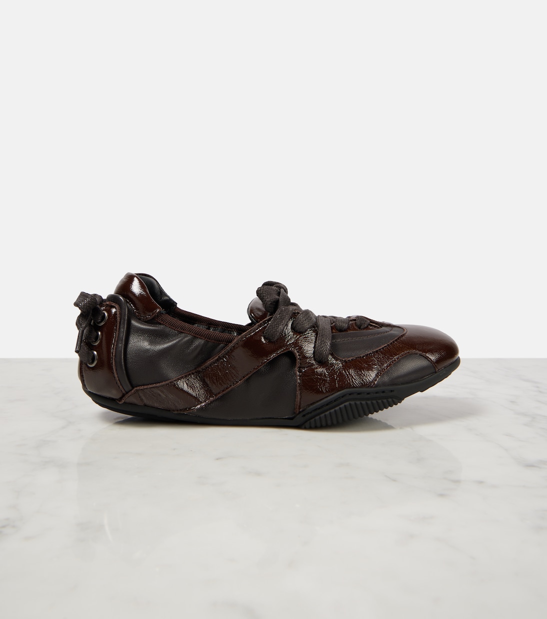 Scarpe in pelle con lacci ACNE STUDIOS per uno stile giovane e moderno