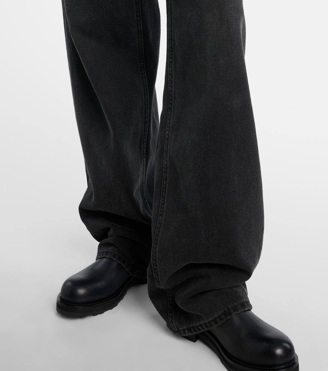 High-Rise Straight Jeans Clair | The Row