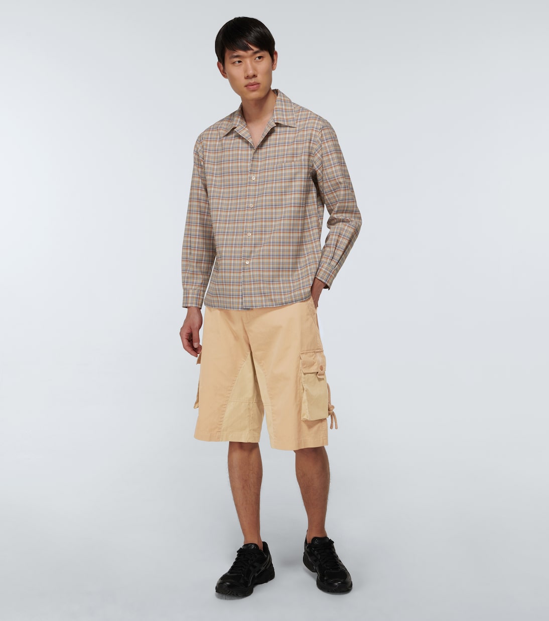1 Moncler JW Anderson cargo shorts | Moncler Genius