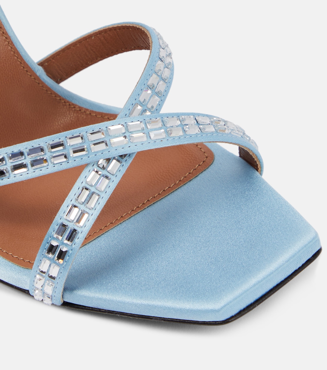 Sandales Carre en satin à ornements | D'Accori