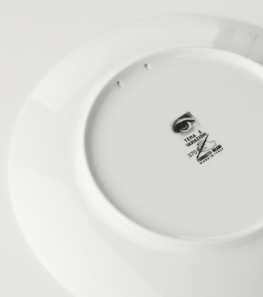 Tema e Variazioni n.370 wall plate | Fornasetti