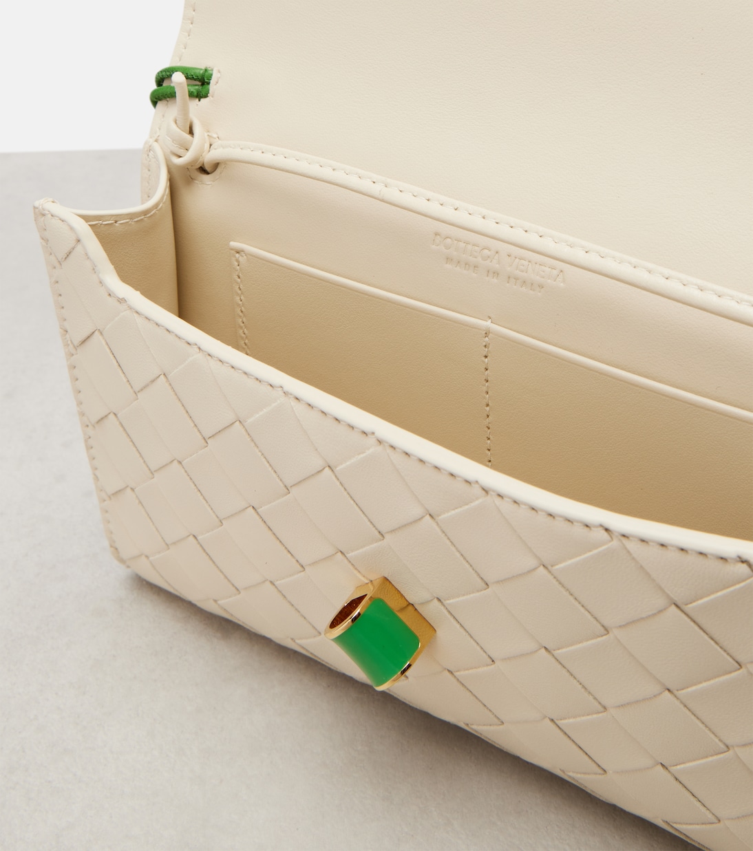 Andiamo Daisy皮革单肩包 | Bottega Veneta