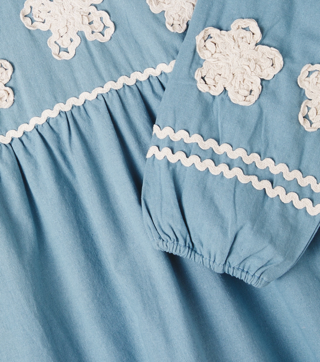 Besticktes Kleid Inga aus Baumwolle | Bebe Organic