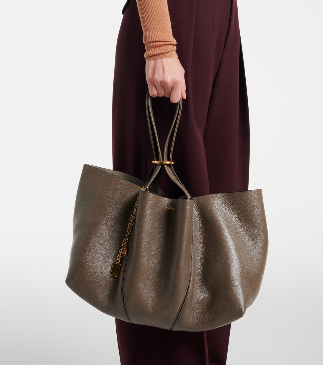 Chloé Spin Medium leather tote bag | Chloé