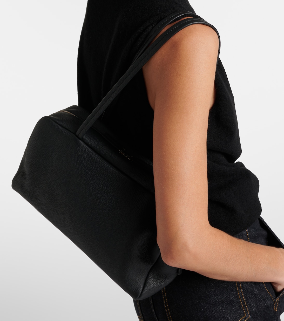 Schultertasche Astra aus Leder | The Row