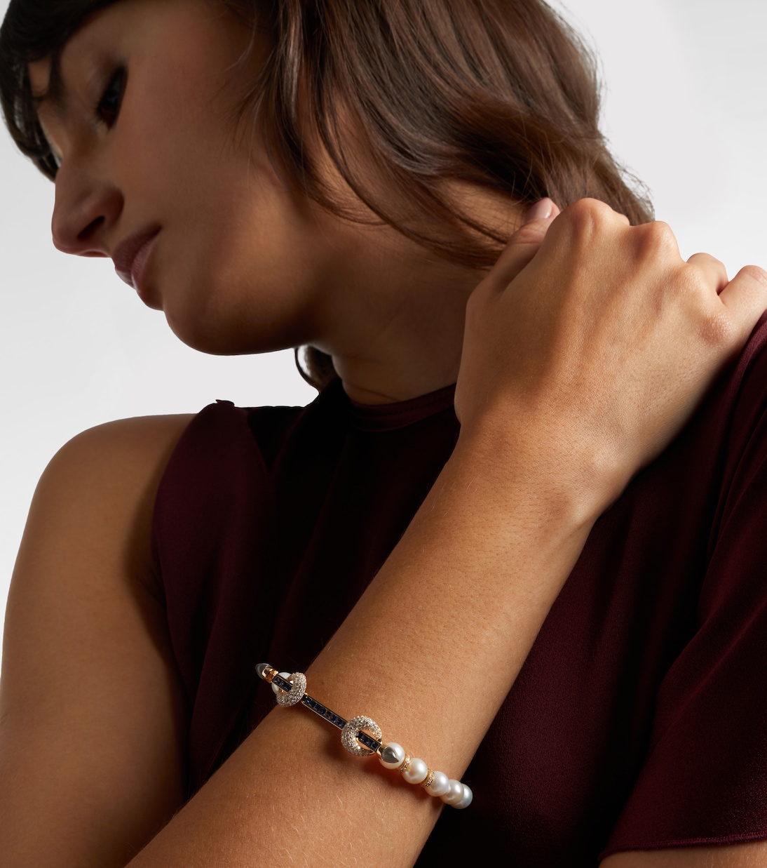 Armband Chakra aus Süßwasserperlen mit 18kt Gelbgold (750/1000), Diamanten, Saphiren und Quarz | Ananya