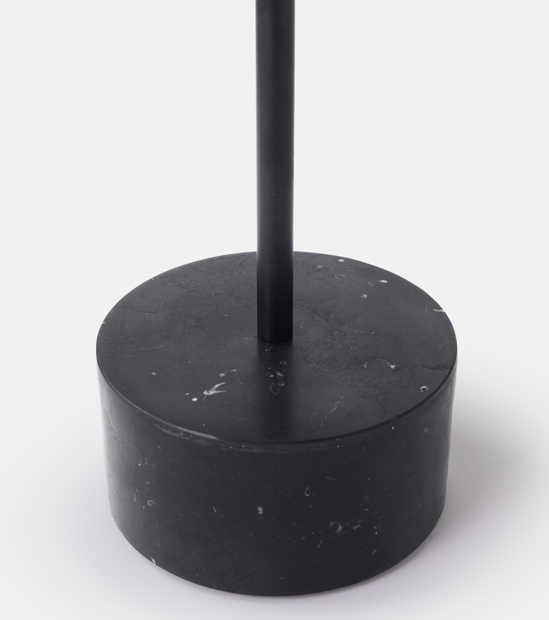 9 side table by Piero Lissoni | Cassina