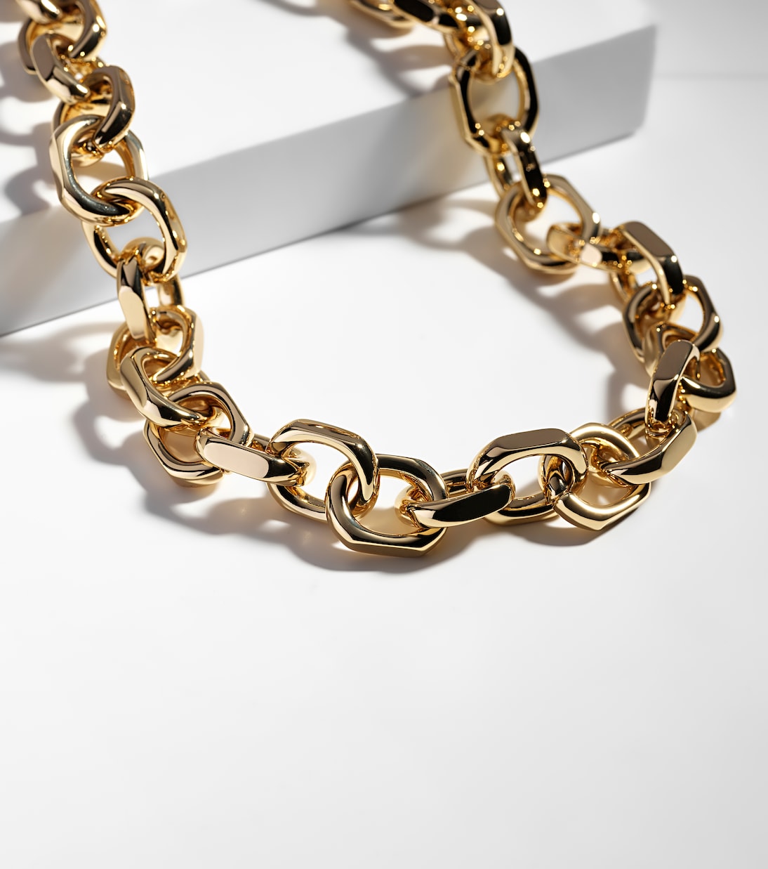 Collana in oro placcato 10kt City Link di Jennifer Fisher per giovani trendy