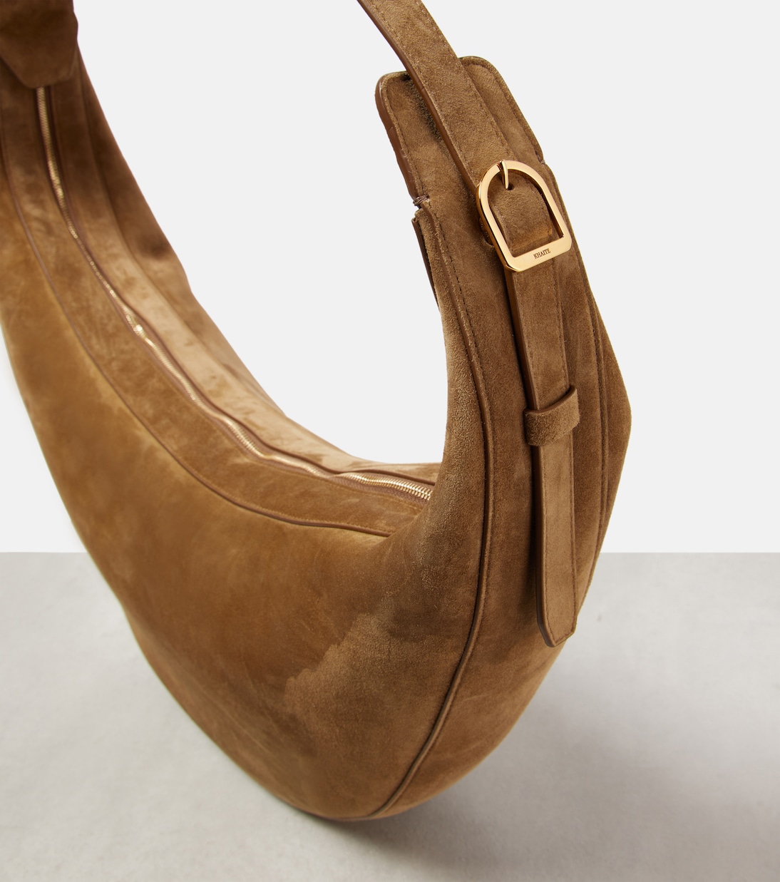 Borsa a spalla Augustina in suede | Khaite
