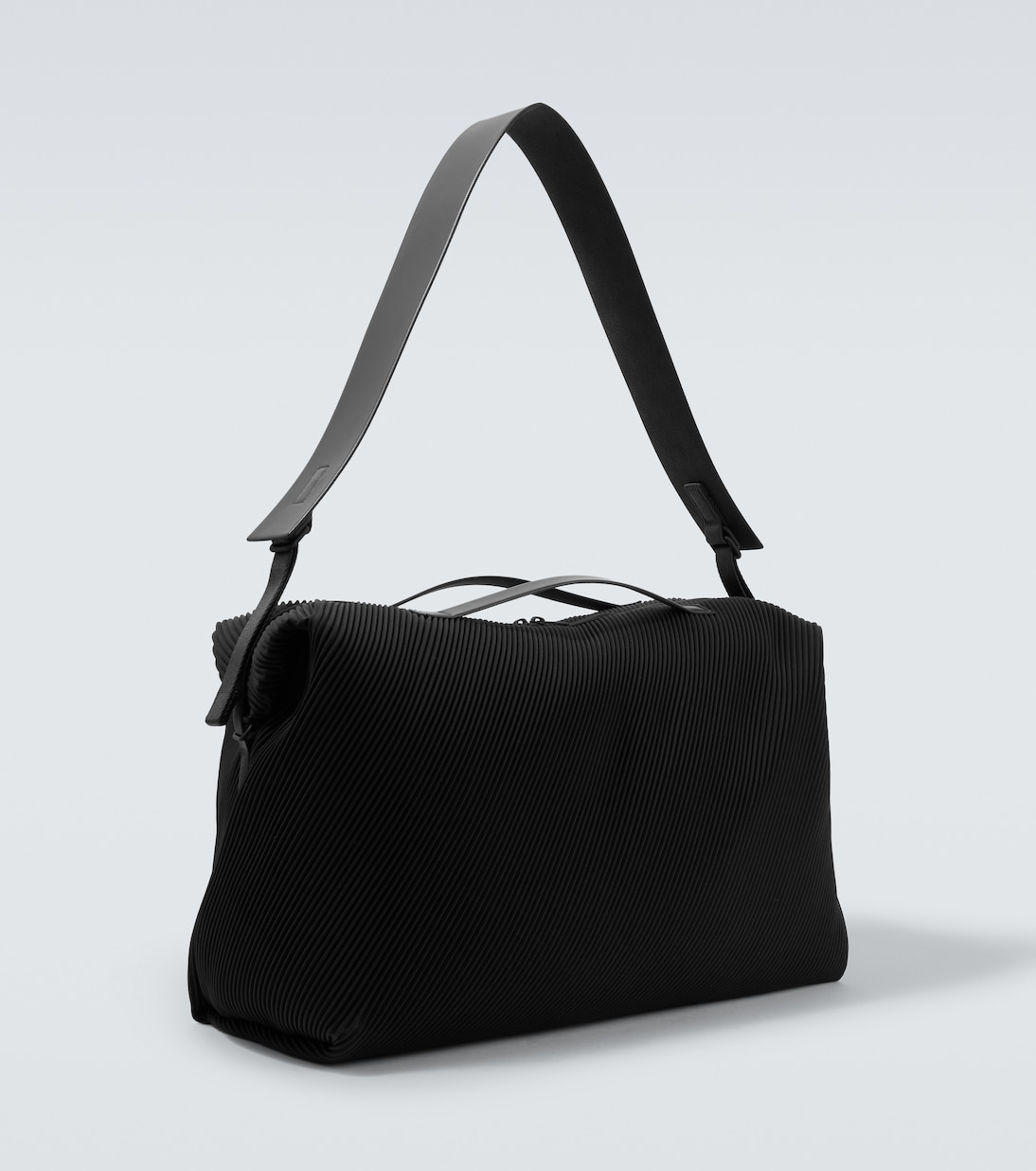 Pleats shoulder bag | Homme Plissé Issey Miyake