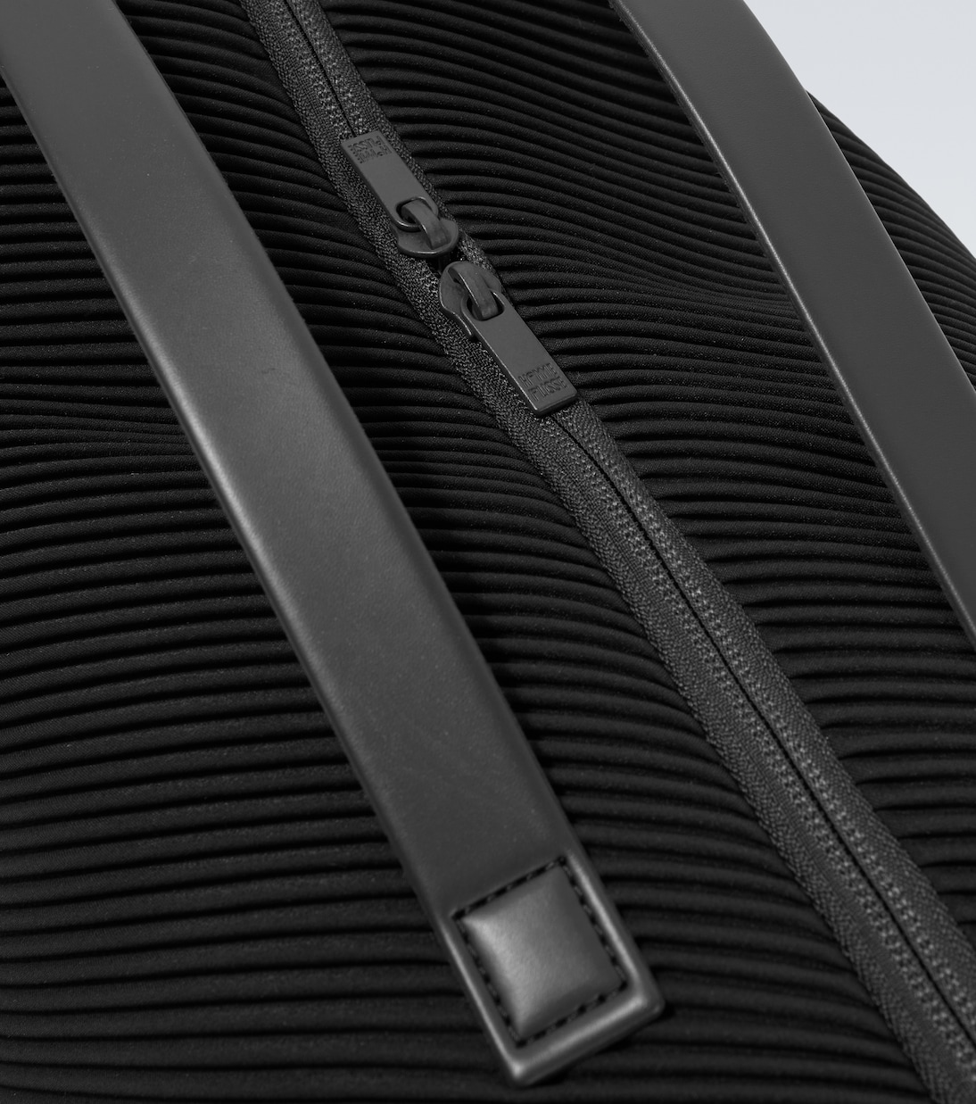 Pleats shoulder bag | Homme Plissé Issey Miyake
