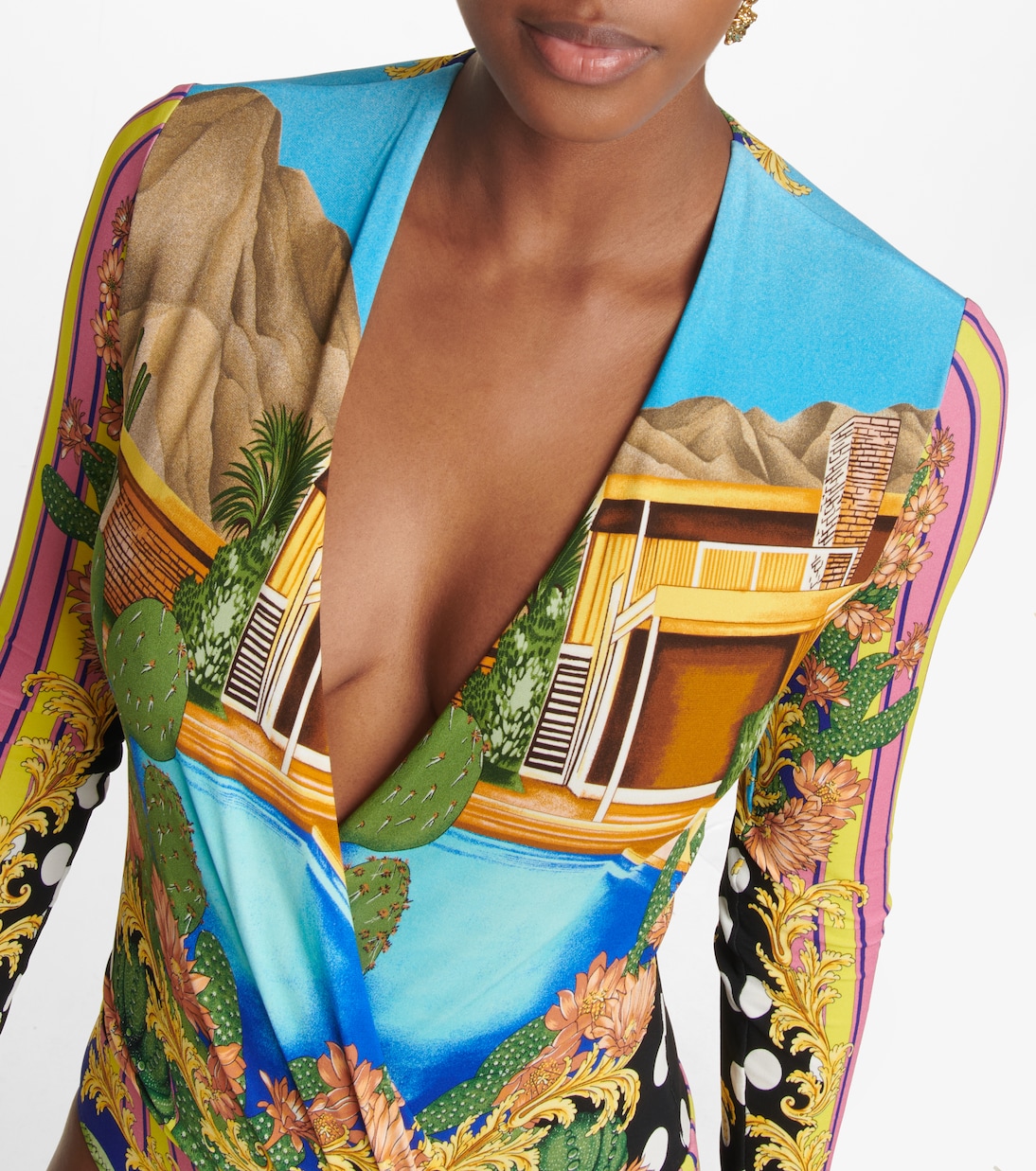 Body Medusa Palm Springs | Versace