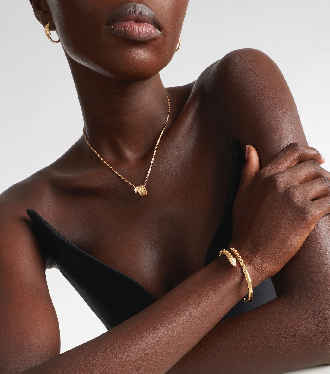 Bracciale Serpenti Viper in oro 18kt con diamanti  | Bvlgari