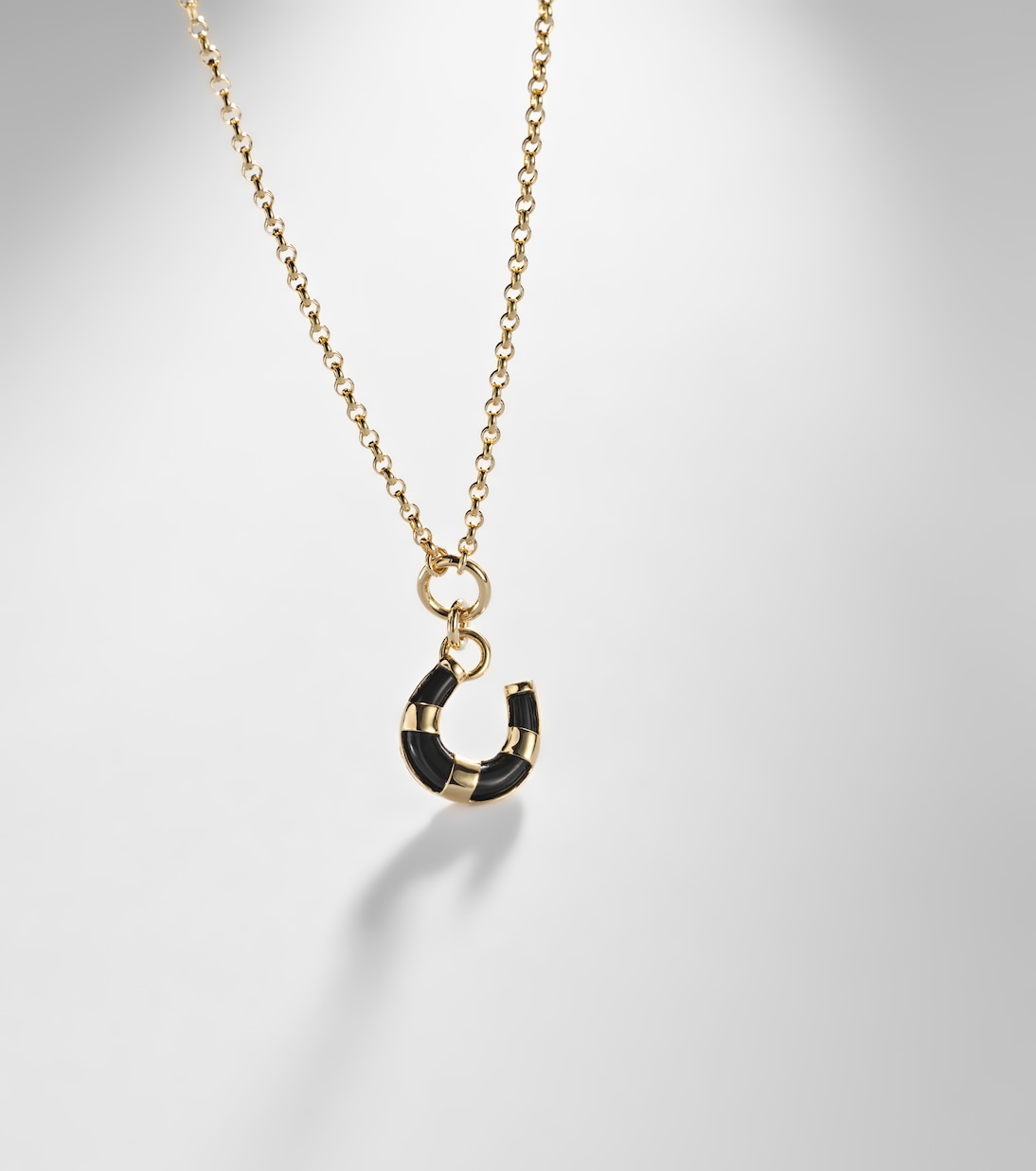 Halskette aus 18kt Gelbgold mit Onyx | FoundRae