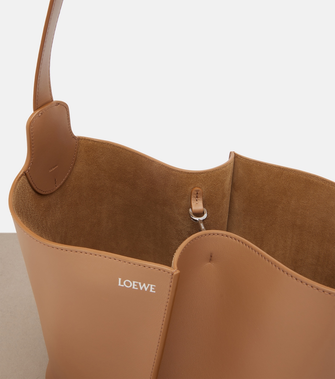 Bilbao Medium leather tote bag | Loewe